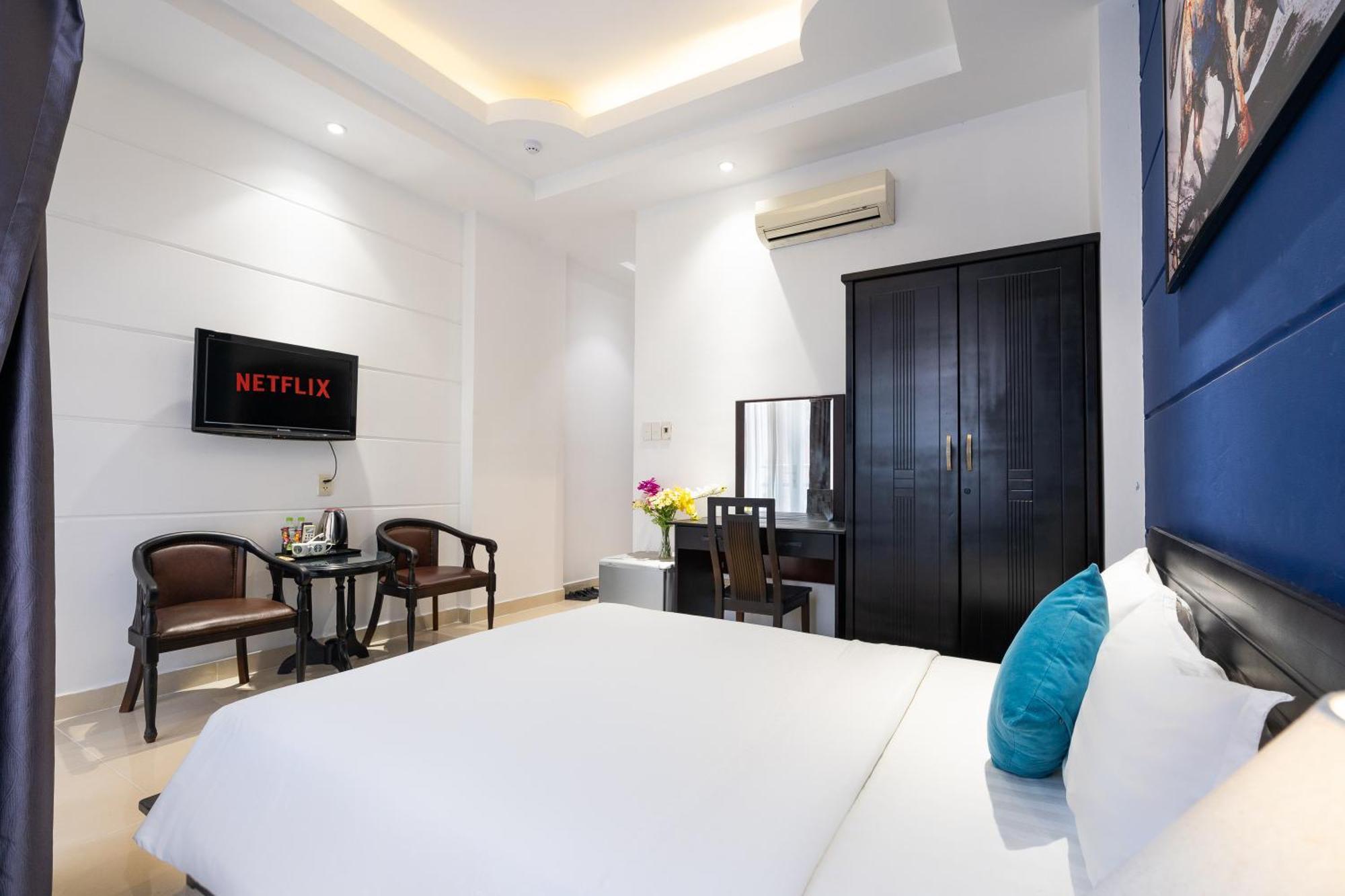 Yaya Sai Gon Hotel Bui Vien Walking Street Хошимин Экстерьер фото
