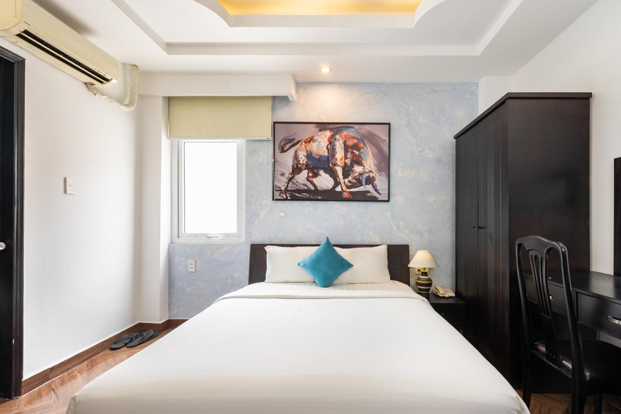 Yaya Sai Gon Hotel Bui Vien Walking Street Хошимин Экстерьер фото